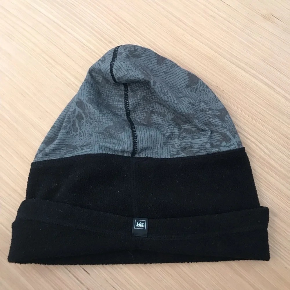REI Beanie Face Mask